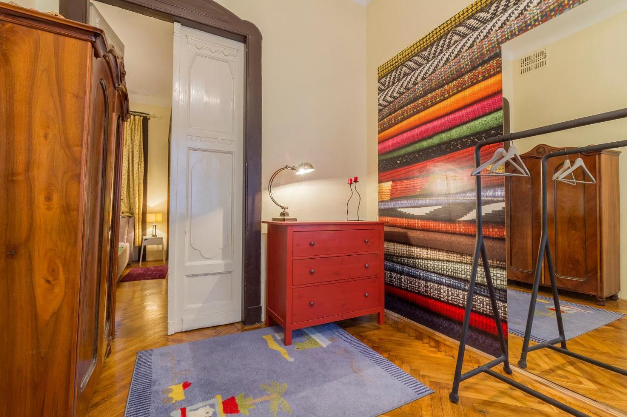 Bessara Apartment Budapest Bagian luar foto